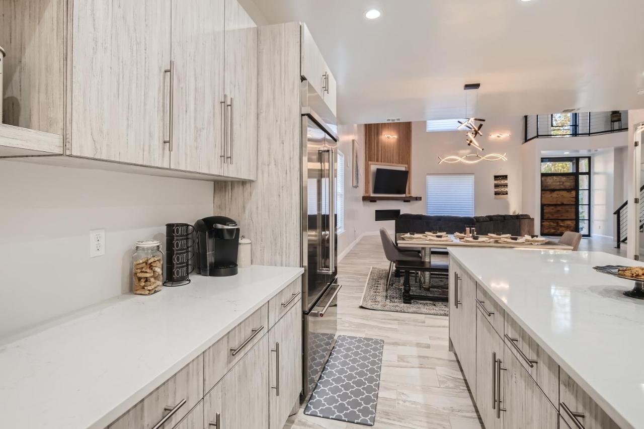 Luxury 5 Bdrm Home! Blocks To Dt/Riverwalk/Convention Center! سان أنطونيو المظهر الخارجي الصورة