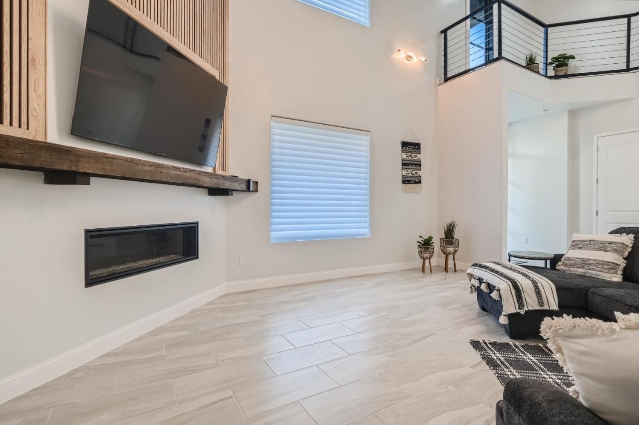 Luxury 5 Bdrm Home! Blocks To Dt/Riverwalk/Convention Center! سان أنطونيو المظهر الخارجي الصورة