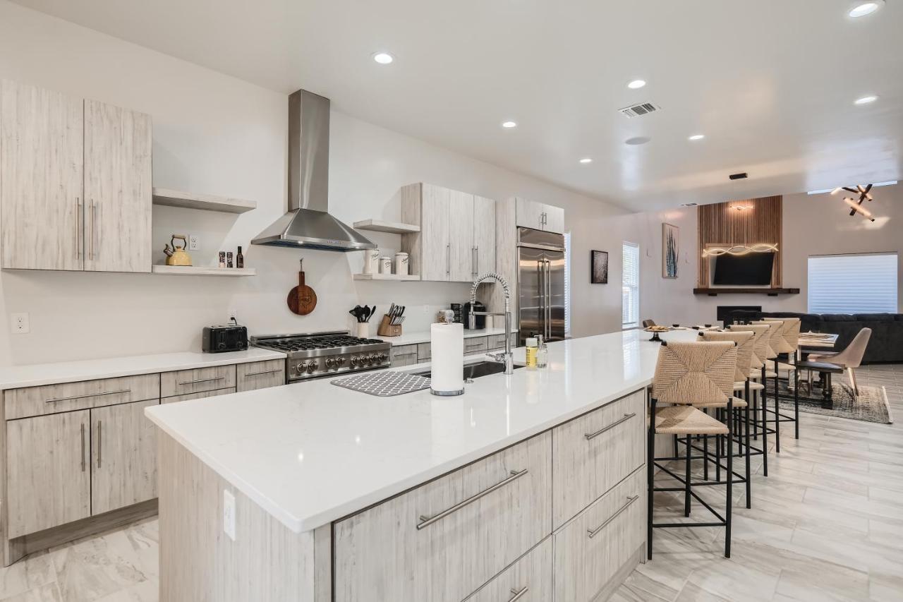 Luxury 5 Bdrm Home! Blocks To Dt/Riverwalk/Convention Center! سان أنطونيو المظهر الخارجي الصورة