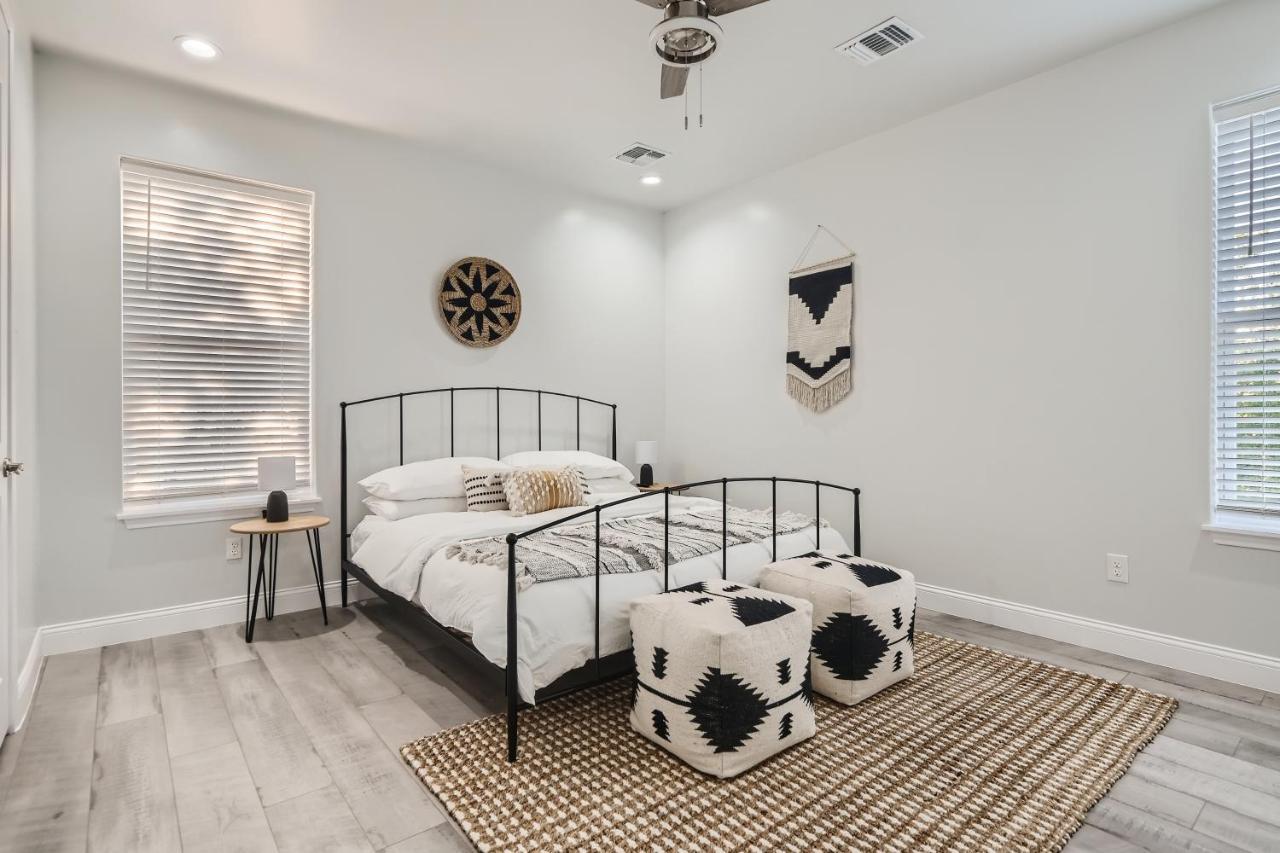 Luxury 5 Bdrm Home! Blocks To Dt/Riverwalk/Convention Center! سان أنطونيو المظهر الخارجي الصورة